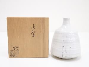 JAPANESE CERAMICS / JAR / WHITE GLAZE / BY SHO KATO